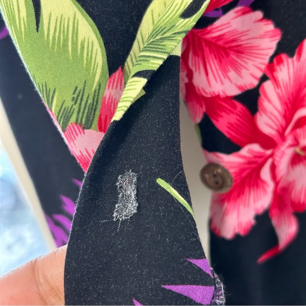 Two Palms Hawaii Aloha Hibiscus Button Shirt Womens Large‎ Black Pink - Picture 6 of 8